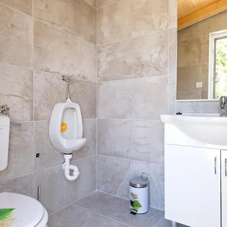 Thousand Roses 빌라 Lovorno