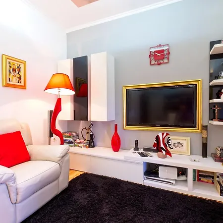 Thousand Roses * Lovorno