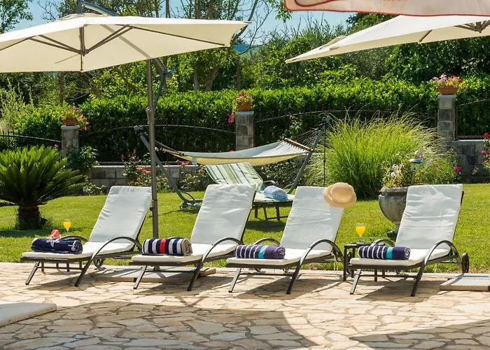 Thousand Roses * Lovorno