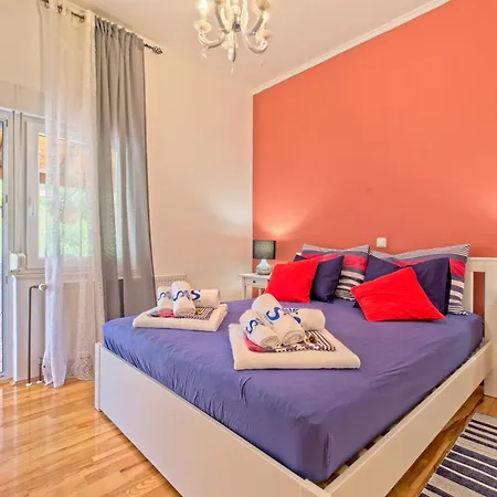 Thousand Roses Vila *