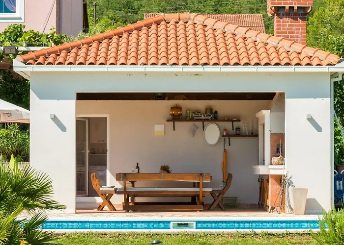 Thousand Roses * Lovorno